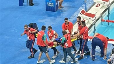 إغماء سباحة سلوفاكية بعد انتهاء سباق 200 متر فردي للسيدات بأولمبياد باريس 2024