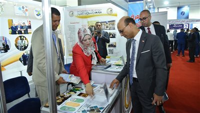 جناح جامعتي أسيوط الحكومية والأهلية يقدم 45 برنامجا دراسيا جديدا في معرض التعليم العالي