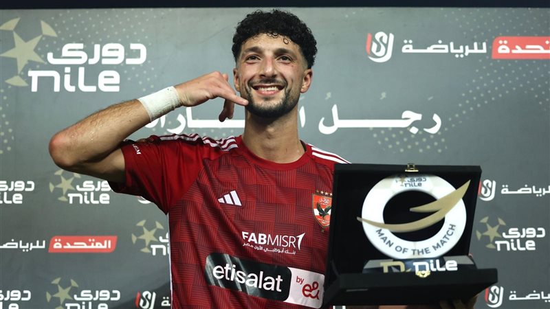 وسام أبوعلي يتصدر