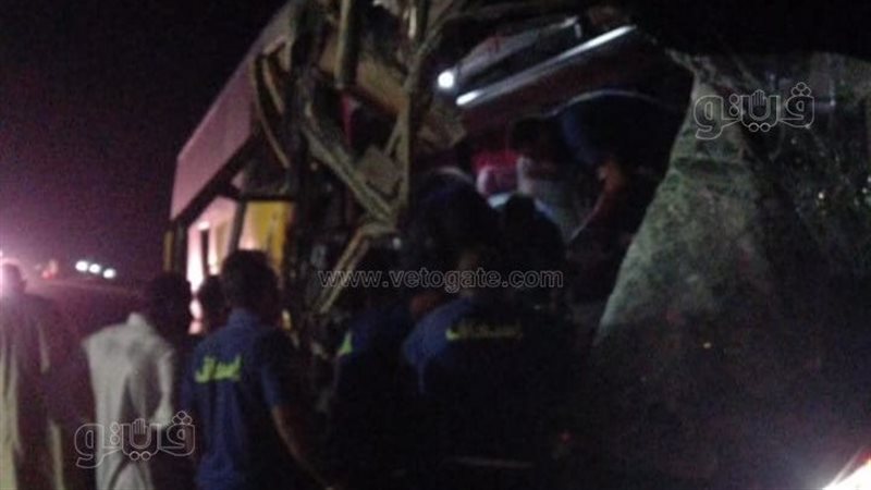 مصرع شخصين وإصابة
