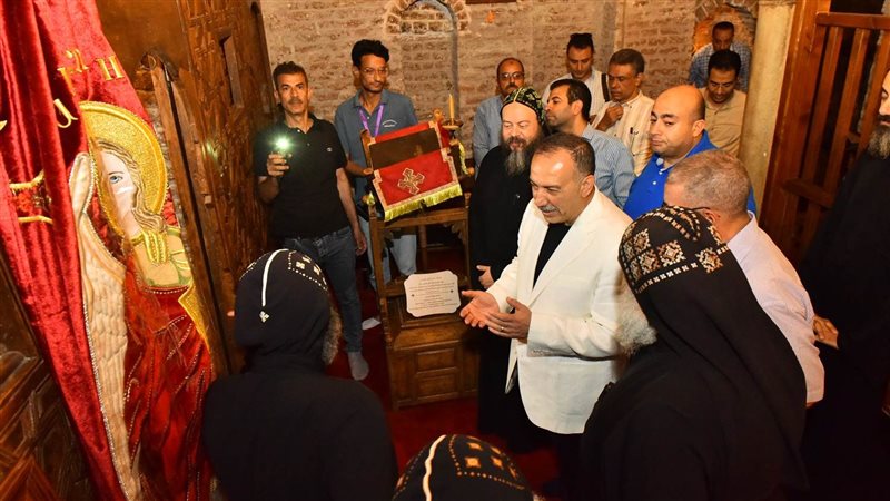 محافظ أسيوط يتفقد