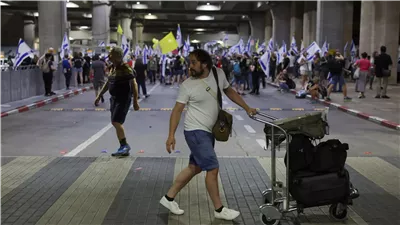 إعلام عبري: إغلاق مطار بن جوريون تزامنا مع إطلاق صواريخ من لبنان