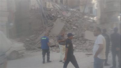 تفاصيل انهيار عقار مكون من 4 طوابق في المنصورة 