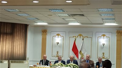 رئيس القابضة للمطارات: 28 مليون راكب إجمالي التشغيل بمطار القاهرة 