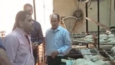 تموين قنا يضبط 604 أجولة دقيق خلال حملة على الأسواق 