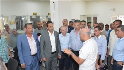 نائب محافظ البحيرة يستقبل وزير الزراعة لتفقد عدد من الحقول الإرشادية