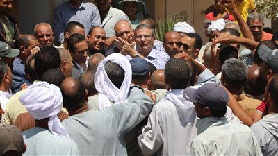 وزير الزراعة يفاجئ جمعية فرهاش بزيارة ويقرر إقالة طاقمها الإداري