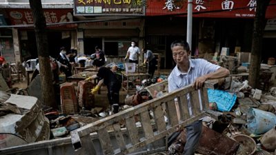 الفيضانات تتسبب في دمار كبير وخسائر فادحة في الأرواح بالصين