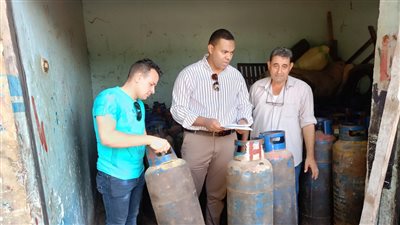 ضبط 105 أسطوانات غاز تم تجميعها بغرض البيع بالسوق السوداء بالبحيرة