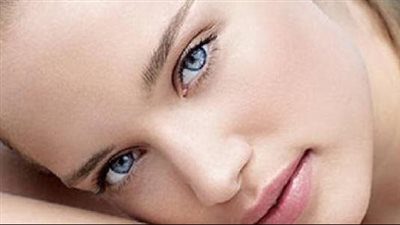  قناع طبيعي لتفتيح البشرة العادية وتعزيز نضارتها 