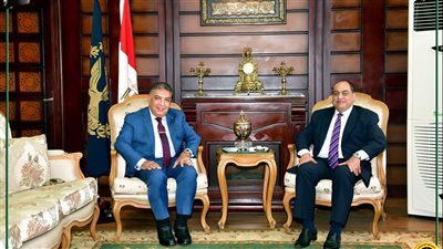 محافظ الدقهلية: شن حملات مكبرة لرفع الإشغالات وتسيير الحركة المرورية