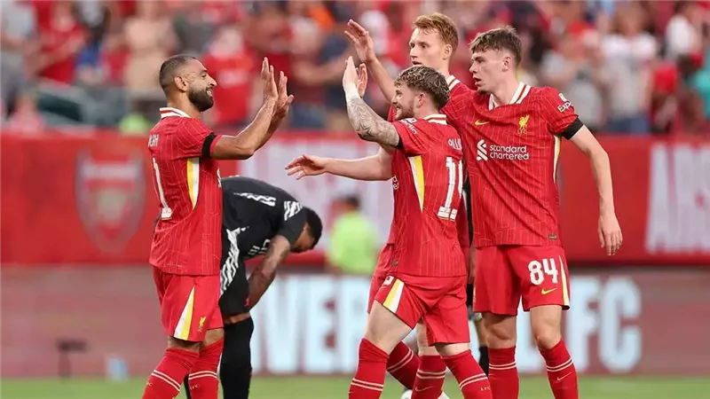 ليفربول، فيتو 