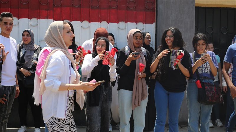 طلبة الثانوية العامة،