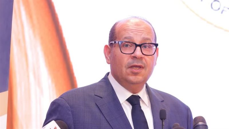 ياسر إدريس، فيتو