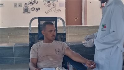 حملة للتبرع بالدم بمديرية أمن قنا