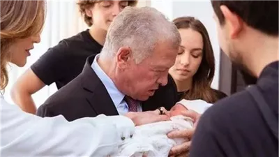 أحلام تهنئ ولي العهد الأردني بمولودته الأولى: عيني دمعت من الفرح