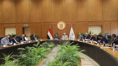 وزيرا التعليم العالي والثقافة يبحثان تعزيز الوعي الثقافي لطلاب الجامعات