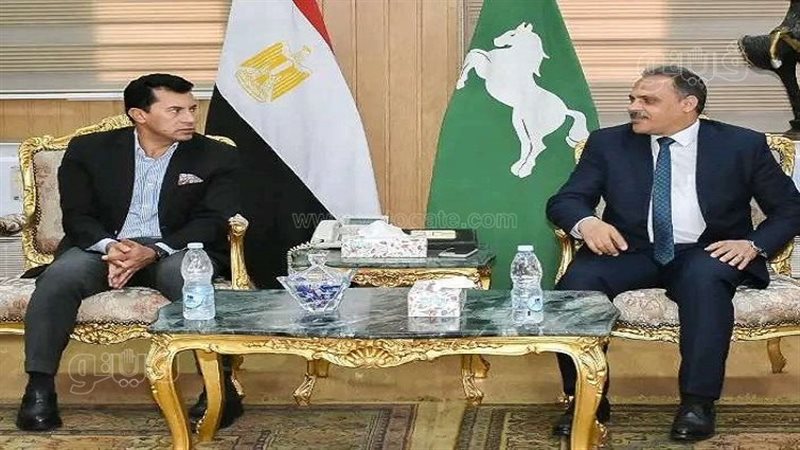 محافظ الشرقية يستقبل