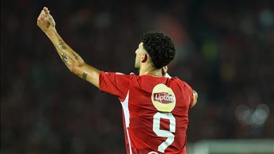 شاهد هدفي وسام أبو علي في المقاولون من أرض الملعب (فيديو) 