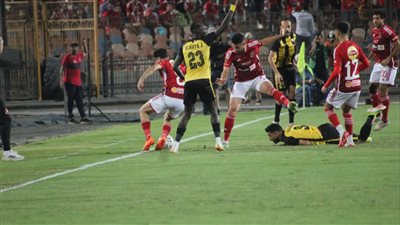 ثاني الهابطين عمليا، المقاولون إلى دوري المحترفين بعد الهزيمة من الأهلي برباعية