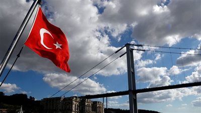 تركيا تدعو مواطنيها إلى تجنب السفر للبنان، وإيران تتوعد برد يتجاوز الخطوط الحمراء