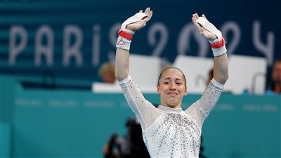 كايليا نمور تهدي العرب أول ميدالية ذهبية في أولمبياد باريس