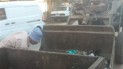 رئيس مدينة الزقازيق يتابع أعمال النظافة العامة والتجميل 