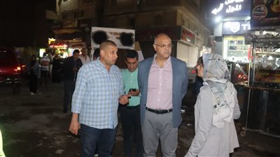 محافظ القليوبية يقيل مدير إشغالات شرق شبرا الخيمة لانتشار الباعة الجائلين