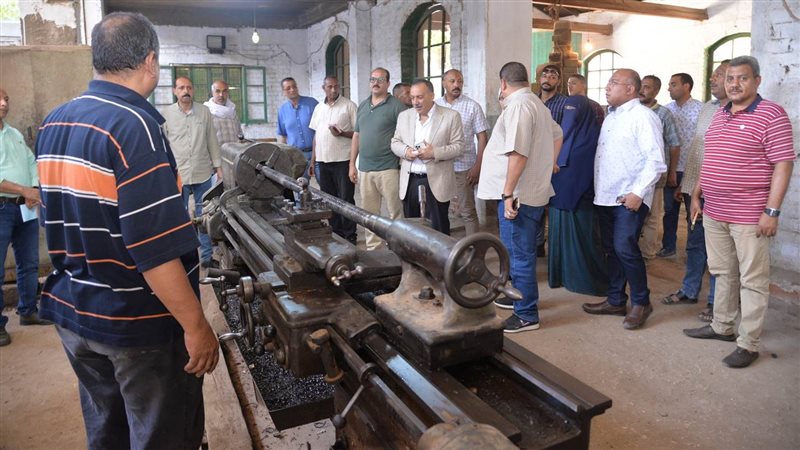 محافظ أسيوط يتفقد
