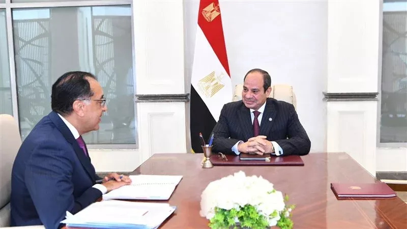 الرئيس السيسي ومصطفى