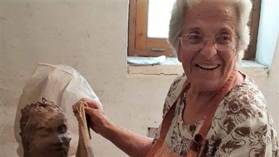 وفاة الفنانة التشكيلية صوفي حبيب