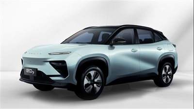 شيري تستعرض مواصفات سيارتها الكهربائية Chery EQ7 في مصر 