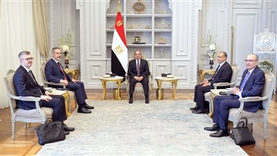  نشاط الرئيس السيسي اليوم (فيديو وصور)