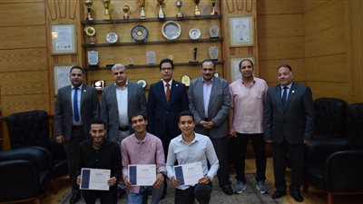 جامعة بنها تكرم طلابها المتميزين في المسابقات البرمجية