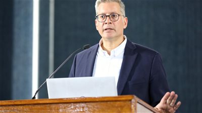 وزير البترول يتابع مستجدات الفرص الاستثمارية في مجال البحث والاستكشاف