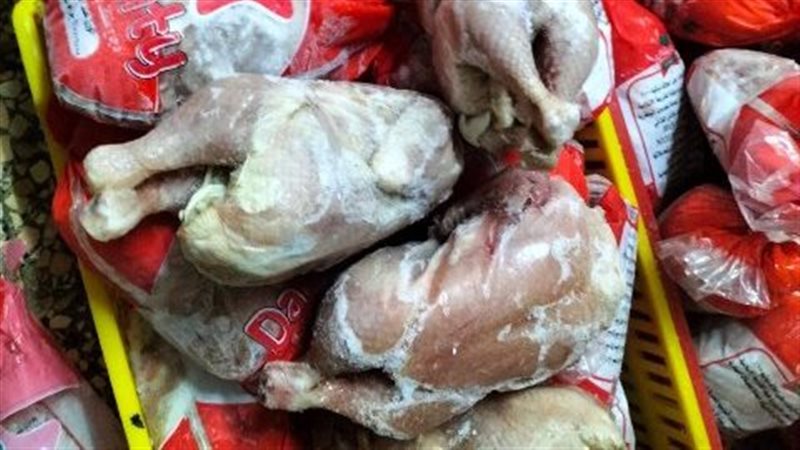 ضبط 3 أطنان دواجن