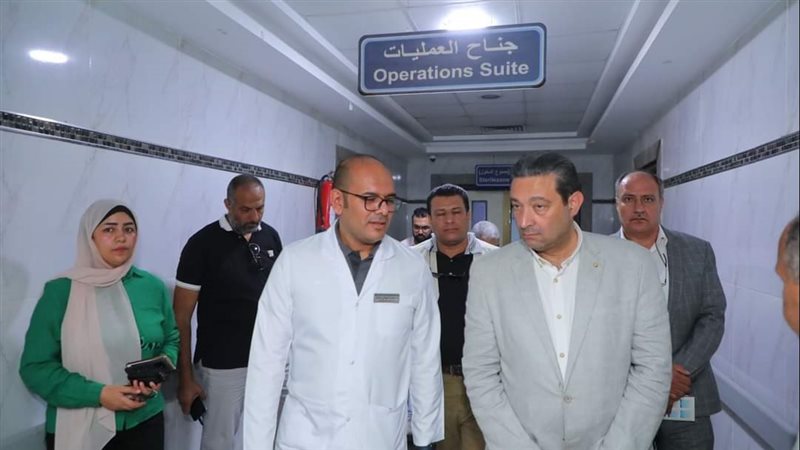 محافظ دمياط يزور
