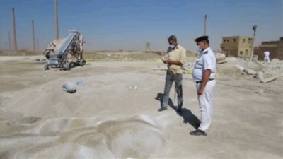 ضبط 2352 طن أسمدة ومخصبات مغشوشة داخل مصانع بالجيزة