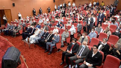 يوم تعريفي للطلاب الوافدين بجامعة المنصورة