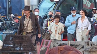 القصر الملعون.. أفراد من طاقم فيلم لهاريسون فورد يعلقون داخل مصعد بالمغرب 