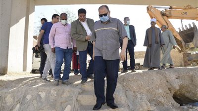 43 سدا و6 جسور حماية وبحيرة لتخزين مياه الأمطار في أسيوط | فيديو 