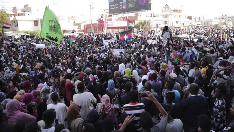 تظاهرات السودانيين