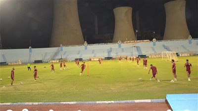 عودة يؤجل إعلان قائمة المحلة أمام إنبي لما بعد مران الغد | صور