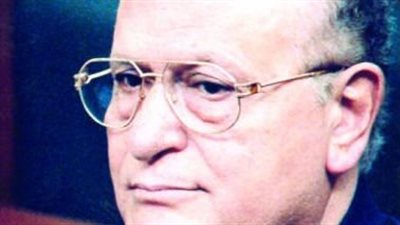 «مذبحة الدير البحري».. أقالت الألفي من منصب وزير الداخلية