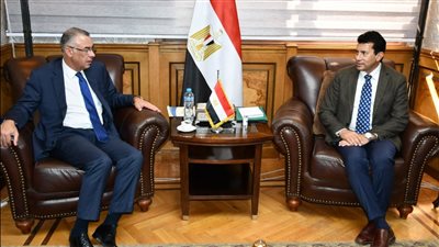 وزير الرياضة يستقبل سفير مصر لدى إيطاليا