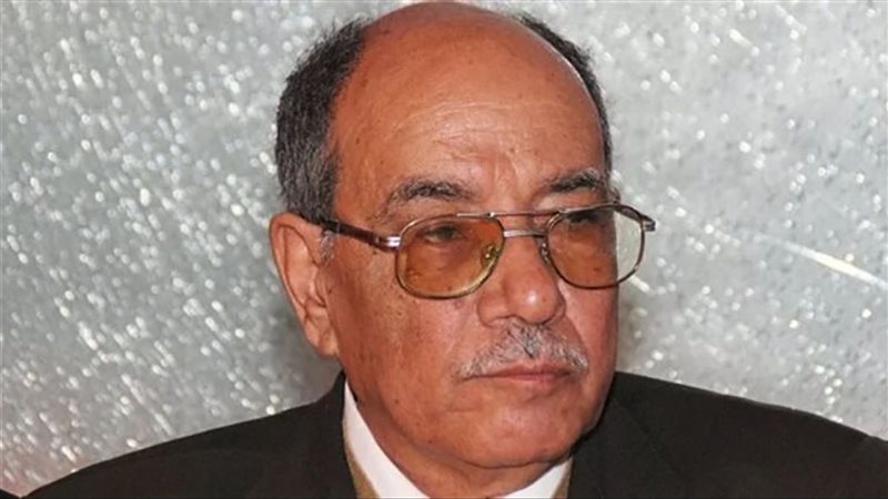 عبد الغفار شكر 