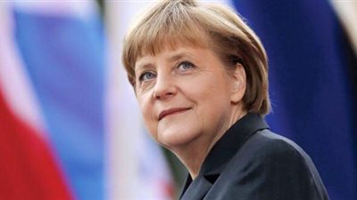 رحلة صعود قاسية.. إصدار أدبي يكشف كيف أصبحت ميركل أقوى امرأة بالعالم