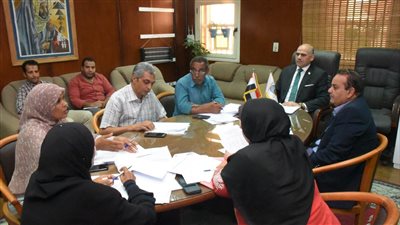 رئيس جامعة الأقصر يشهد ختام الدورة التدريبية حول قانون الخدمة المدنية للعاملين