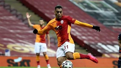 مصطفى محمد يخطف تعادلًا قاتلًا لـ جالاتا سراي أمام باشاك شهير