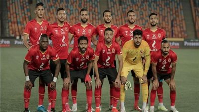 ميدو يصدم الأهلاوية: نجم كبير لن يشارك في لقاء القمة.. وهذا التشكيل المتوقع للأحمر